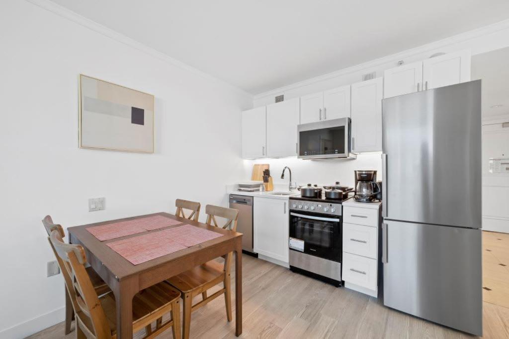 Astonishing Ocean Front Condo Cozysuites At Showboat Atlantic City Exteriér fotografie