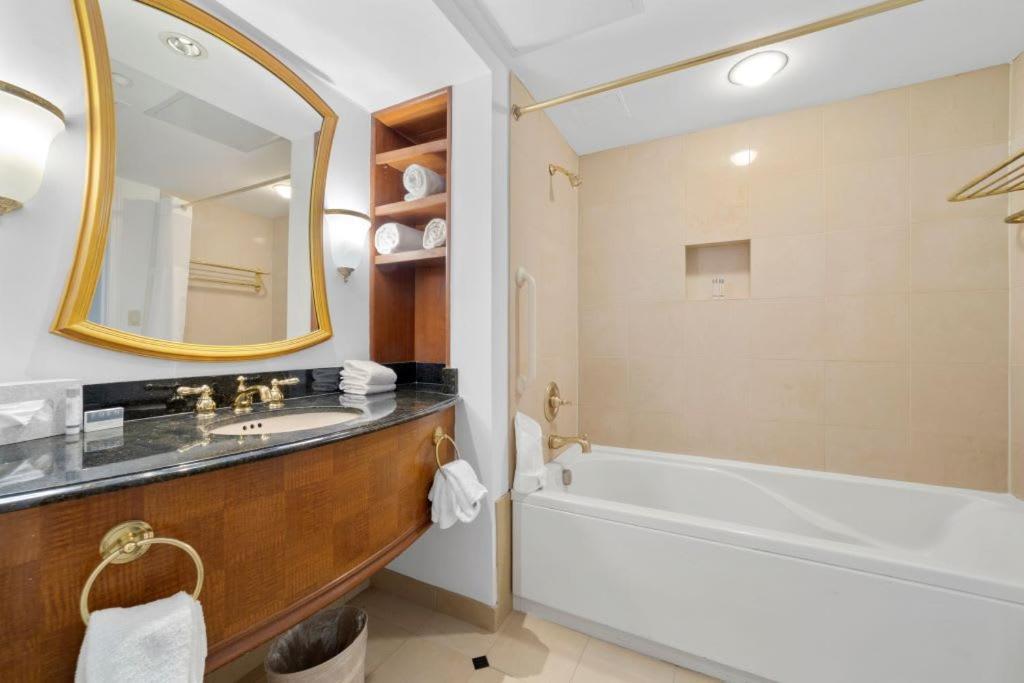Astonishing Ocean Front Condo Cozysuites At Showboat Atlantic City Exteriér fotografie