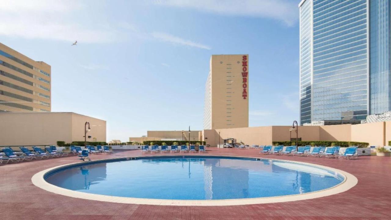 Astonishing Ocean Front Condo Cozysuites At Showboat Atlantic City Exteriér fotografie
